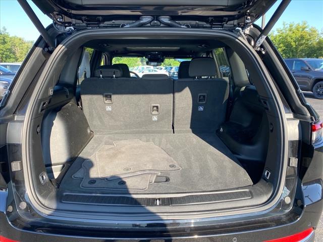 used 2024 Jeep Grand Cherokee car, priced at $34,211