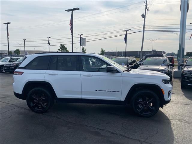 used 2023 Jeep Grand Cherokee car, priced at $35,221
