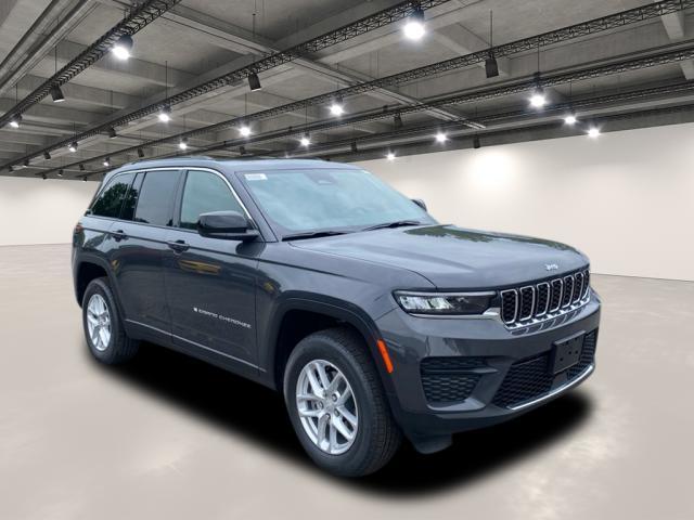new 2025 Jeep Grand Cherokee car, priced at $40,420