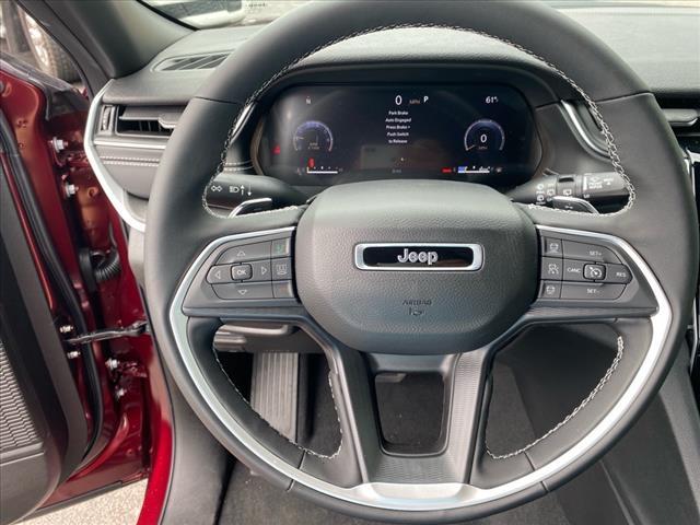 new 2025 Jeep Grand Cherokee car, priced at $44,170