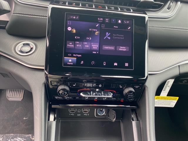 new 2025 Jeep Grand Cherokee car, priced at $41,325