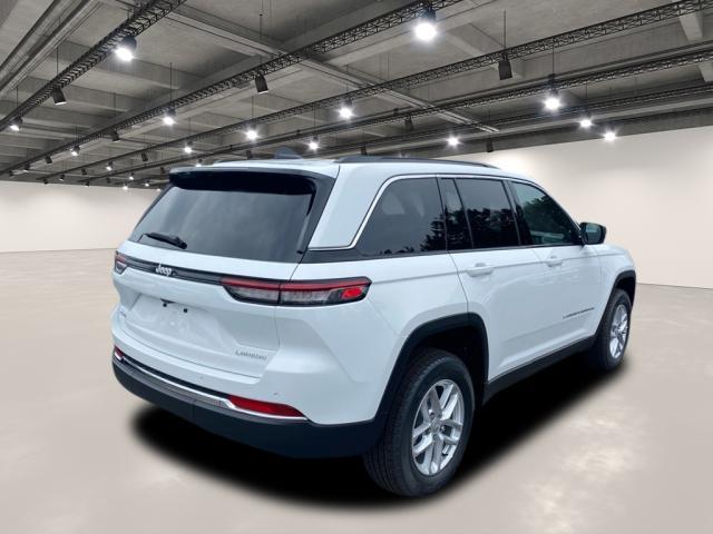 new 2025 Jeep Grand Cherokee car, priced at $41,325
