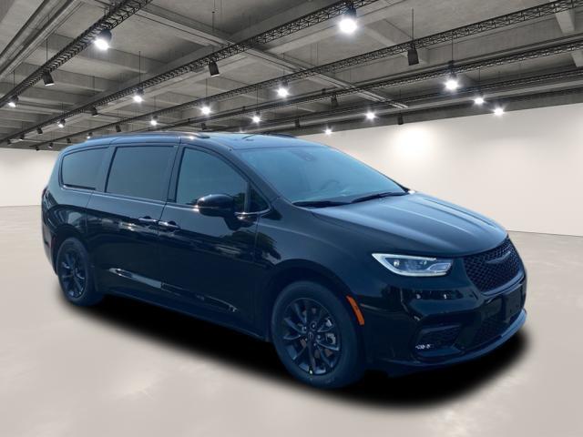 new 2025 Chrysler Pacifica car, priced at $48,265