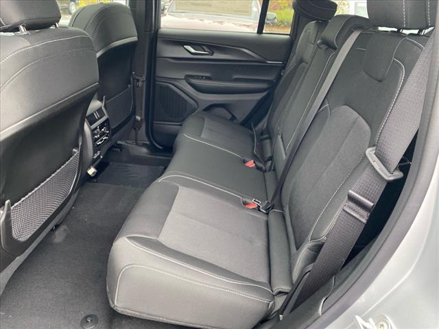 new 2025 Jeep Grand Cherokee car, priced at $42,345