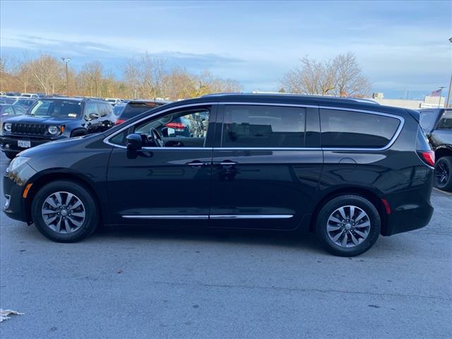 used 2019 Chrysler Pacifica car, priced at $20,991