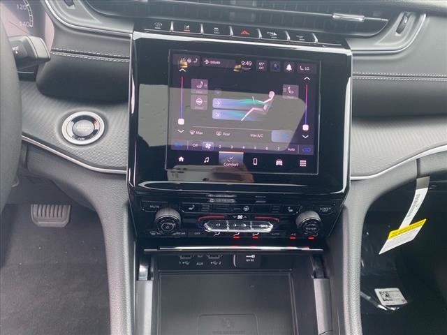 new 2025 Jeep Grand Cherokee car, priced at $41,772