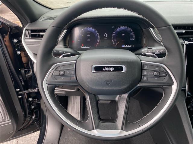 new 2025 Jeep Grand Cherokee car, priced at $41,772