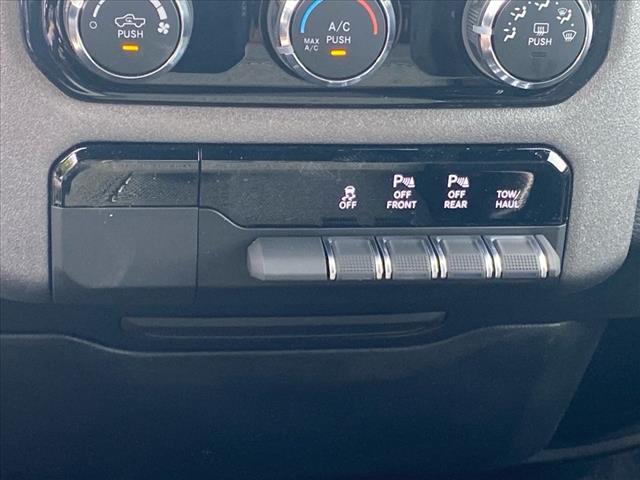 new 2025 Ram 1500 car, priced at $40,883