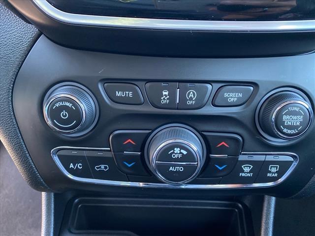 used 2022 Jeep Cherokee car, priced at $27,861