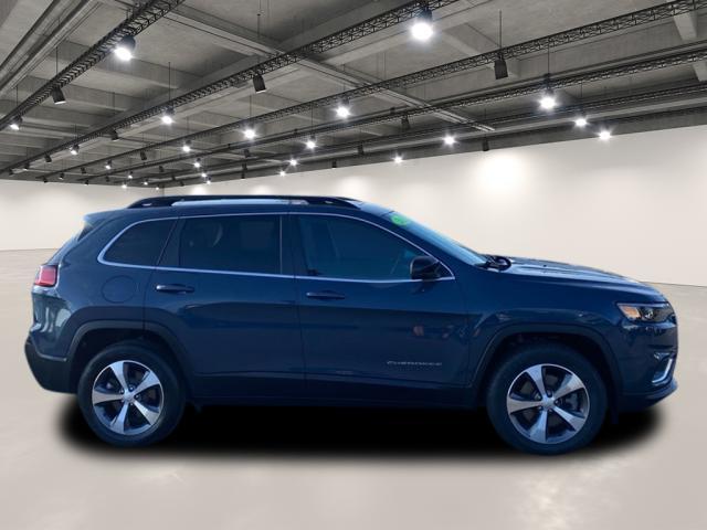 used 2022 Jeep Cherokee car, priced at $27,861