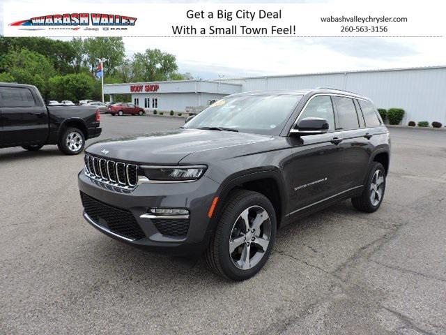 new 2024 Jeep Grand Cherokee car, priced at $46,956