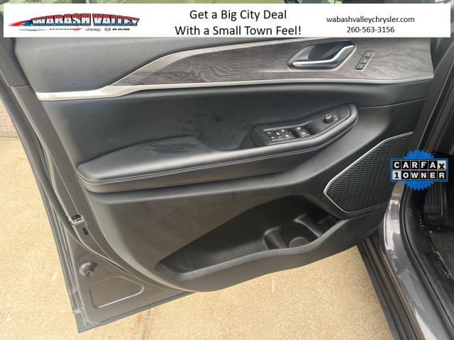 used 2022 Jeep Grand Cherokee L car, priced at $35,609