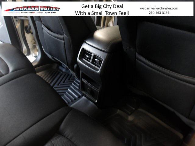 used 2017 Ford Edge car, priced at $14,285