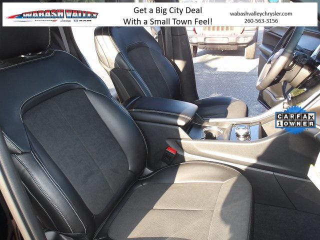 used 2024 Jeep Grand Cherokee car, priced at $34,500
