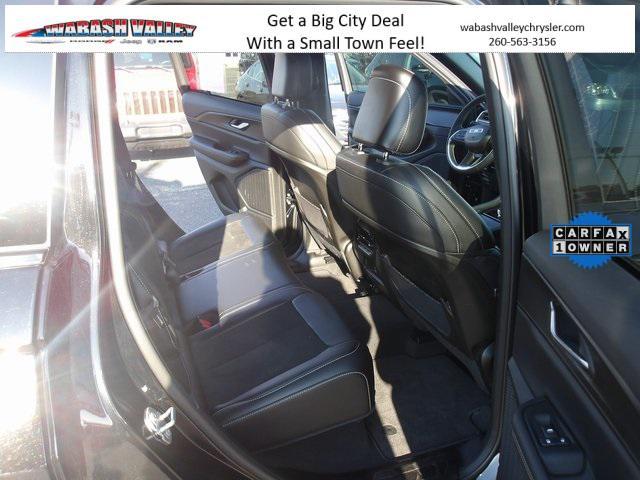 used 2024 Jeep Grand Cherokee car, priced at $34,500