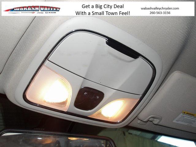 used 2015 Jeep Cherokee car, priced at $7,867