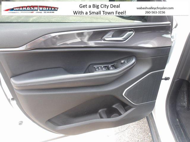 used 2021 Jeep Grand Cherokee L car, priced at $30,000