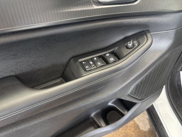 used 2023 Jeep Grand Cherokee car, priced at $30,486