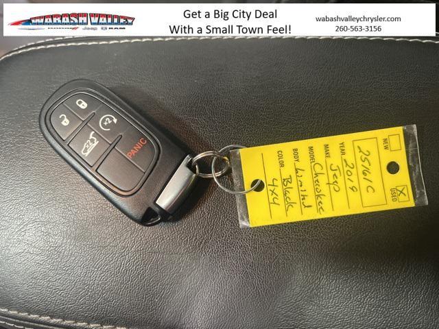 used 2019 Jeep Cherokee car, priced at $15,984