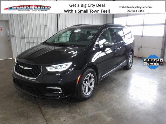 used 2022 Chrysler Pacifica car, priced at $34,582