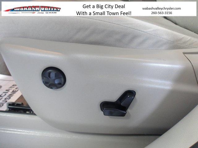 used 2013 Jeep Grand Cherokee car, priced at $9,484