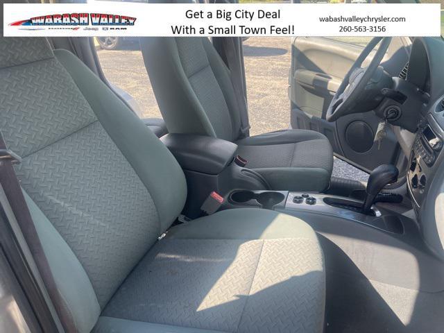 used 2006 Jeep Liberty car, priced at $2,985