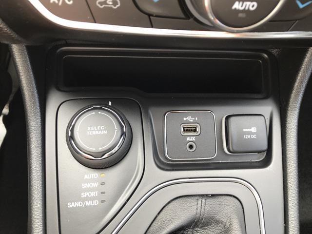 used 2021 Jeep Cherokee car, priced at $25,800