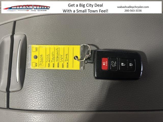 used 2015 Toyota Highlander car, priced at $15,239