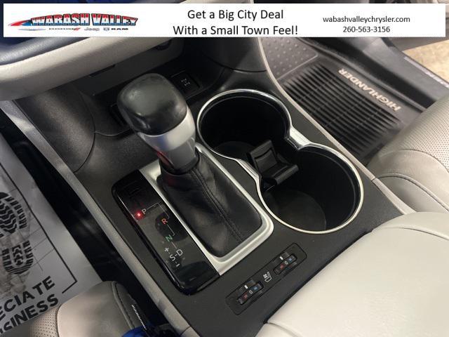 used 2015 Toyota Highlander car, priced at $15,239