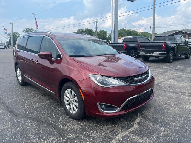 used 2019 Chrysler Pacifica car, priced at $20,624
