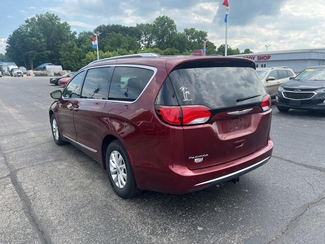 used 2019 Chrysler Pacifica car, priced at $20,624