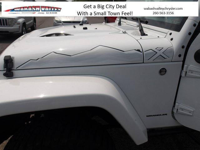 used 2015 Jeep Wrangler Unlimited car, priced at $21,985