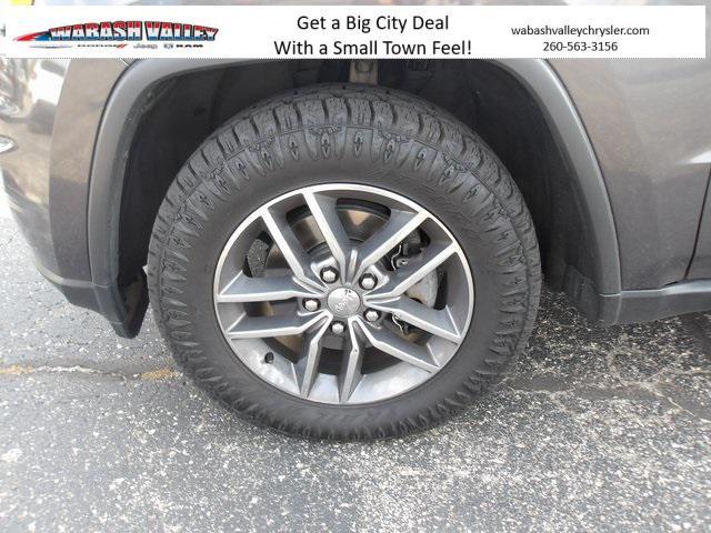 used 2017 Jeep Grand Cherokee car, priced at $14,707