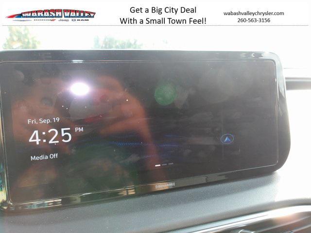 used 2023 Hyundai Santa Fe car, priced at $21,880