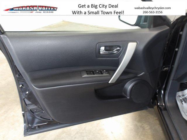 used 2012 Nissan Rogue car, priced at $7,817