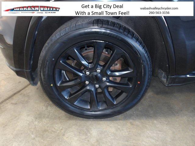 used 2017 Jeep Grand Cherokee car, priced at $10,785