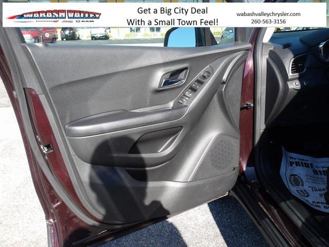 used 2022 Chevrolet Trax car, priced at $18,804