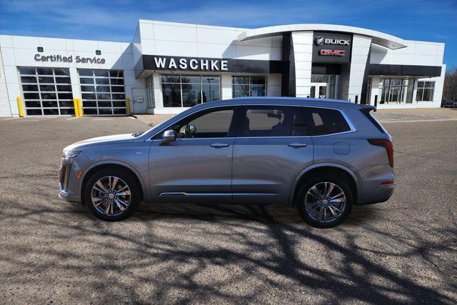 used 2025 Cadillac XT6 car, priced at $44,990