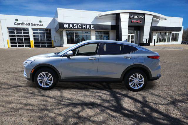 new 2025 Buick Envista car, priced at $27,405