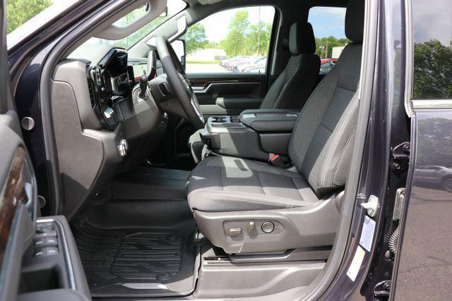 new 2025 GMC Sierra 3500 car, priced at $65,460