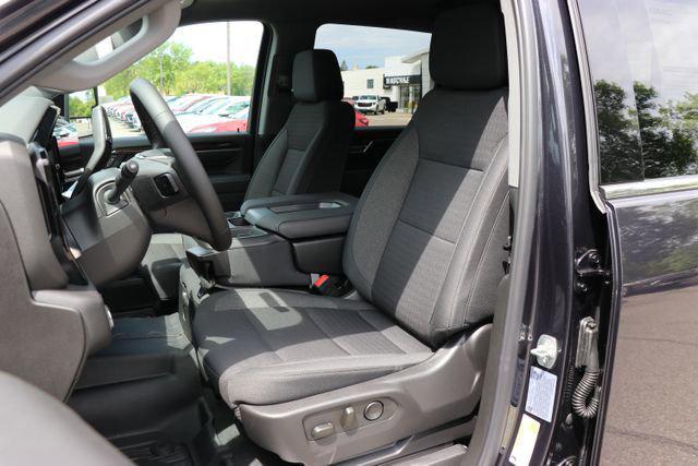 new 2025 GMC Sierra 3500 car, priced at $65,460