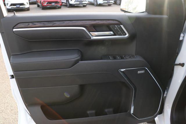 new 2026 GMC Sierra 1500 car, priced at $67,075