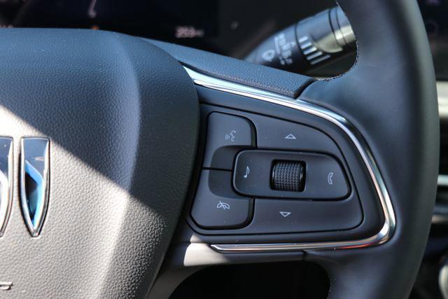 new 2025 Buick Envista car, priced at $29,375