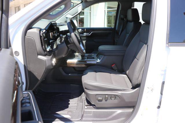 new 2025 GMC Sierra 1500 car, priced at $66,000