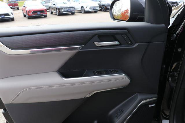 new 2026 GMC Acadia car, priced at $48,190