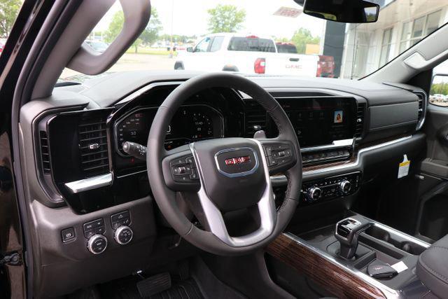 new 2025 GMC Sierra 1500 car, priced at $64,500