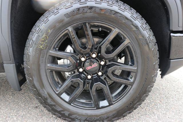 new 2025 GMC Sierra 1500 car, priced at $64,500