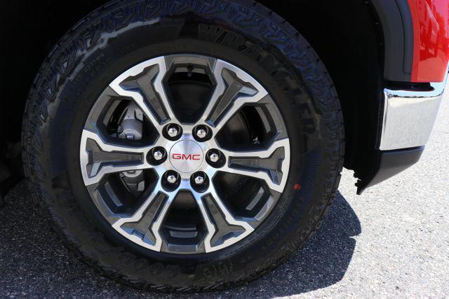 new 2025 GMC Sierra 1500 car, priced at $61,850