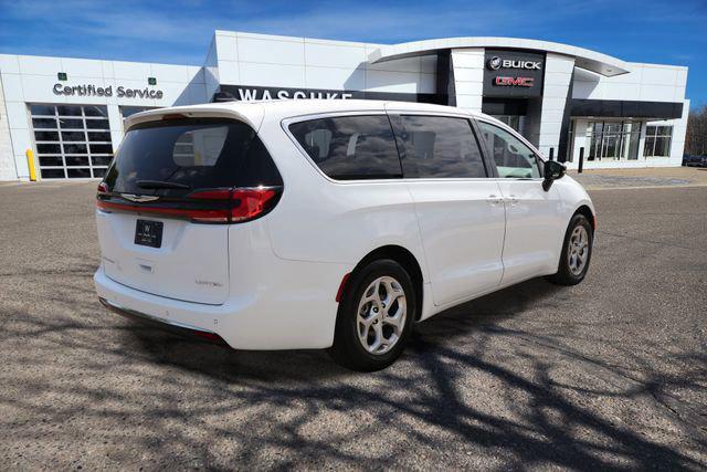 used 2024 Chrysler Pacifica car, priced at $39,990