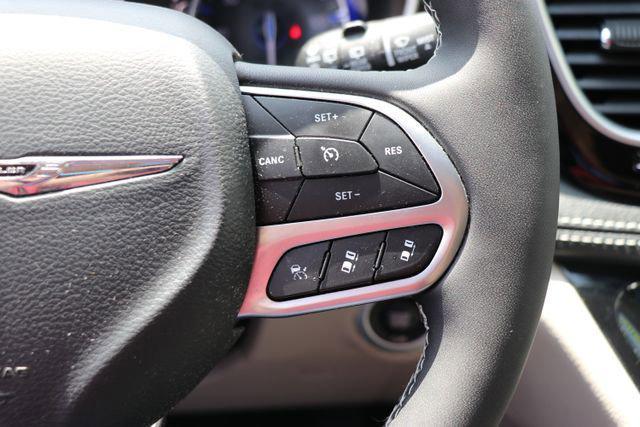 used 2024 Chrysler Pacifica car, priced at $39,990